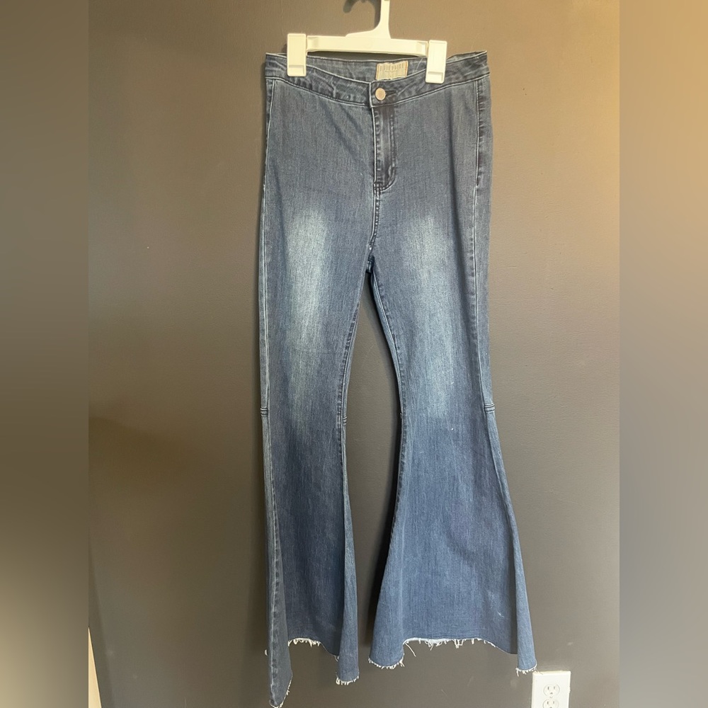 flared jeans